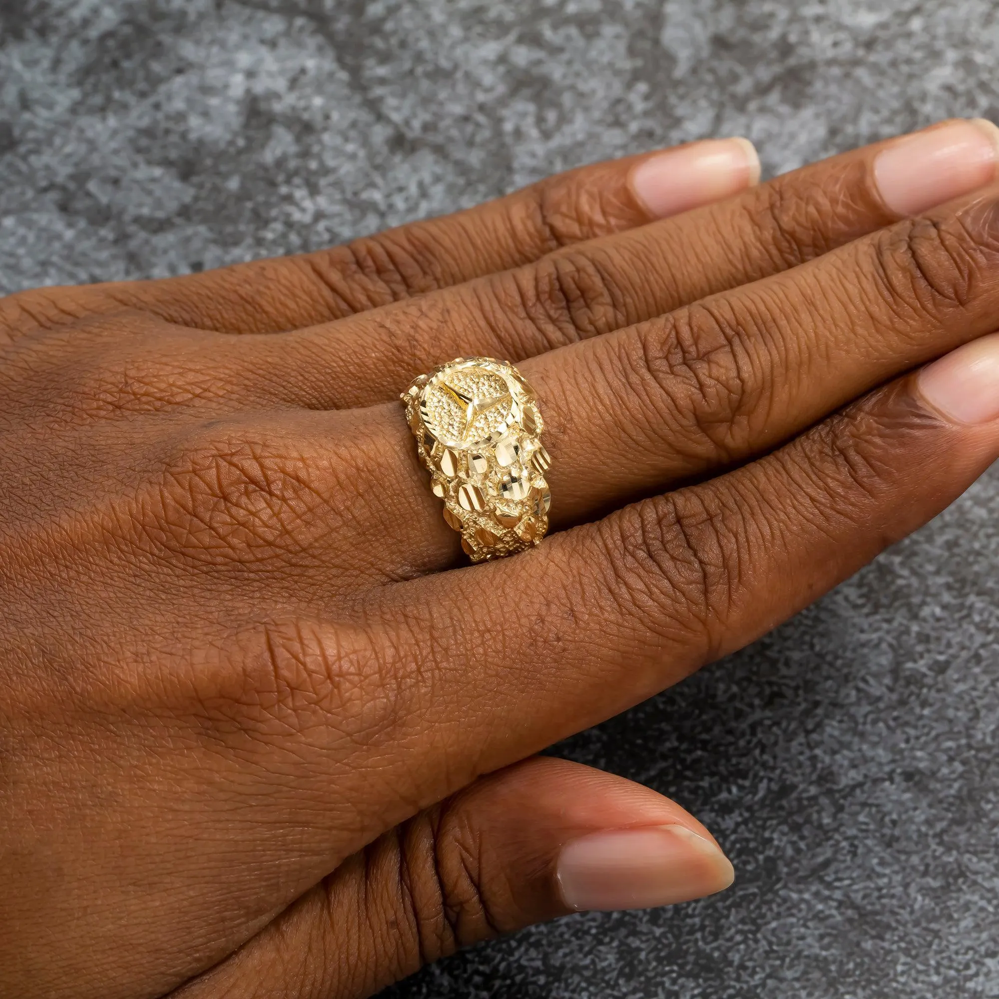 10K GOLD NUGGET MERCEDES BENZ RING 8.3G