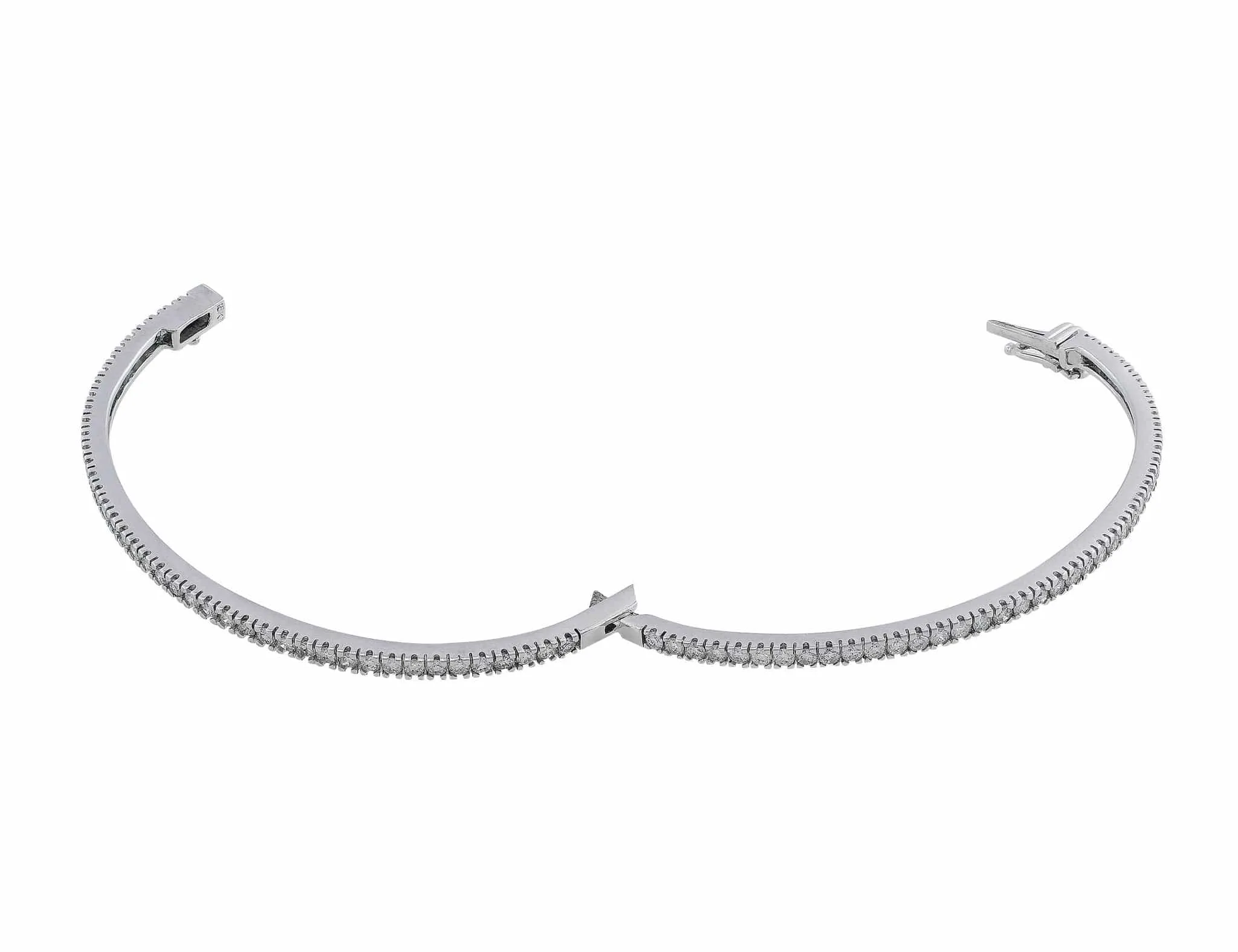 18kt White Gold Diamond Bangle