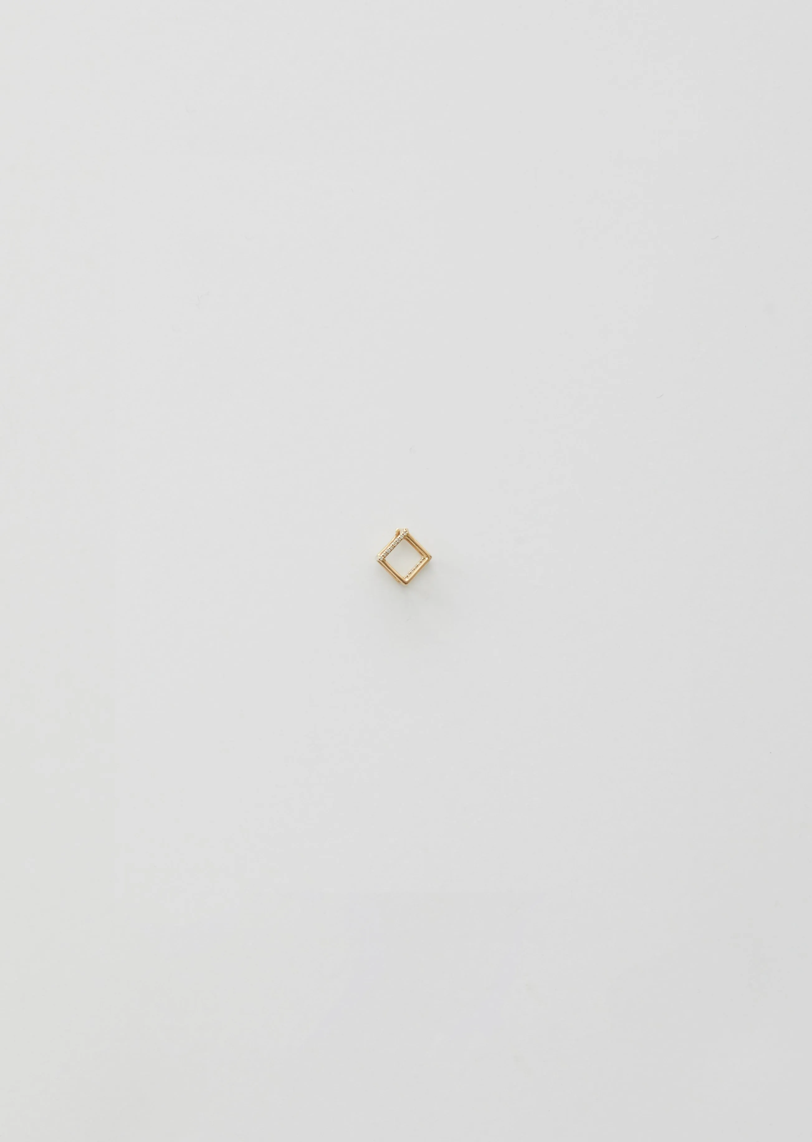 3D Square Earring 01 with Diamond — 7mm