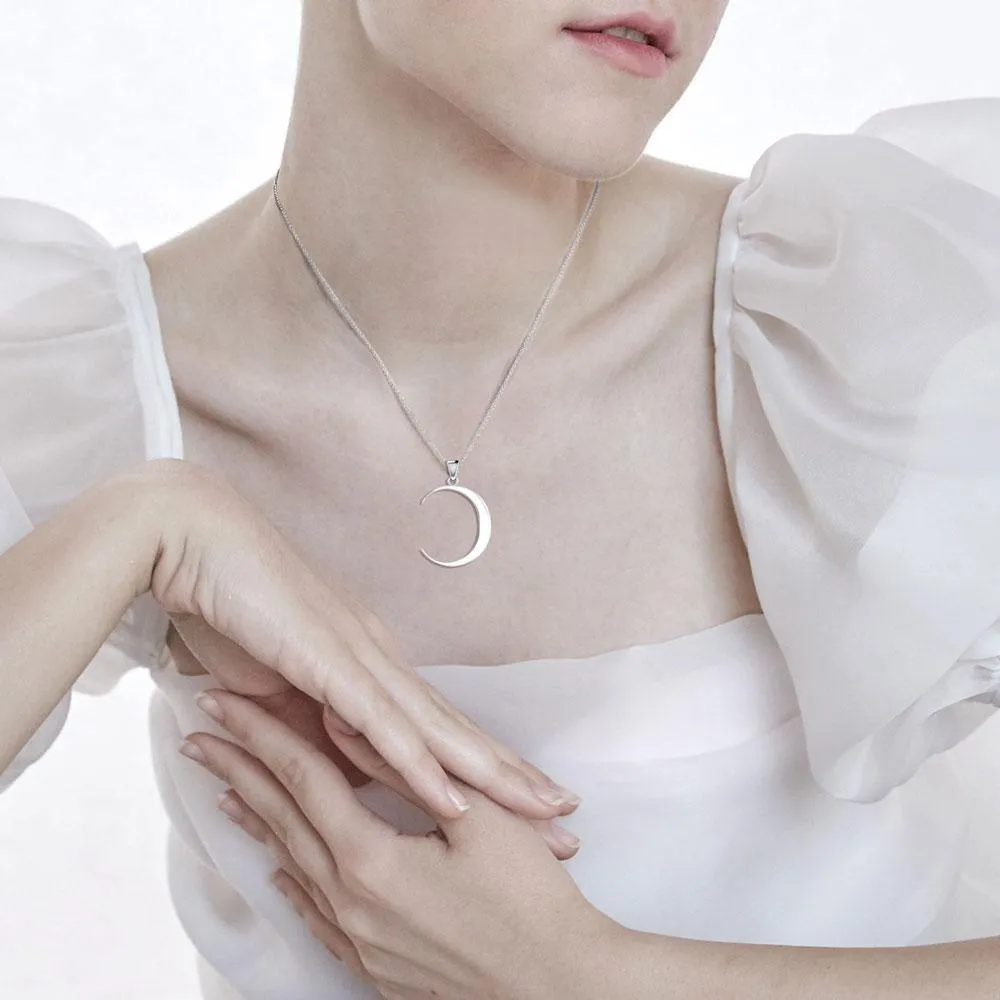 A Glimpse of the Crescent Moon Silver Pendant TPD5463