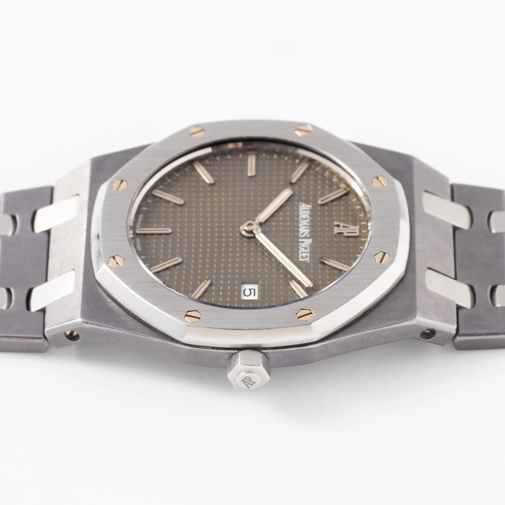 Audemars Piguet Royal Oak ref. 56175TT “Championship” Steel and Tantalum Box and Papers Mk2 Dial