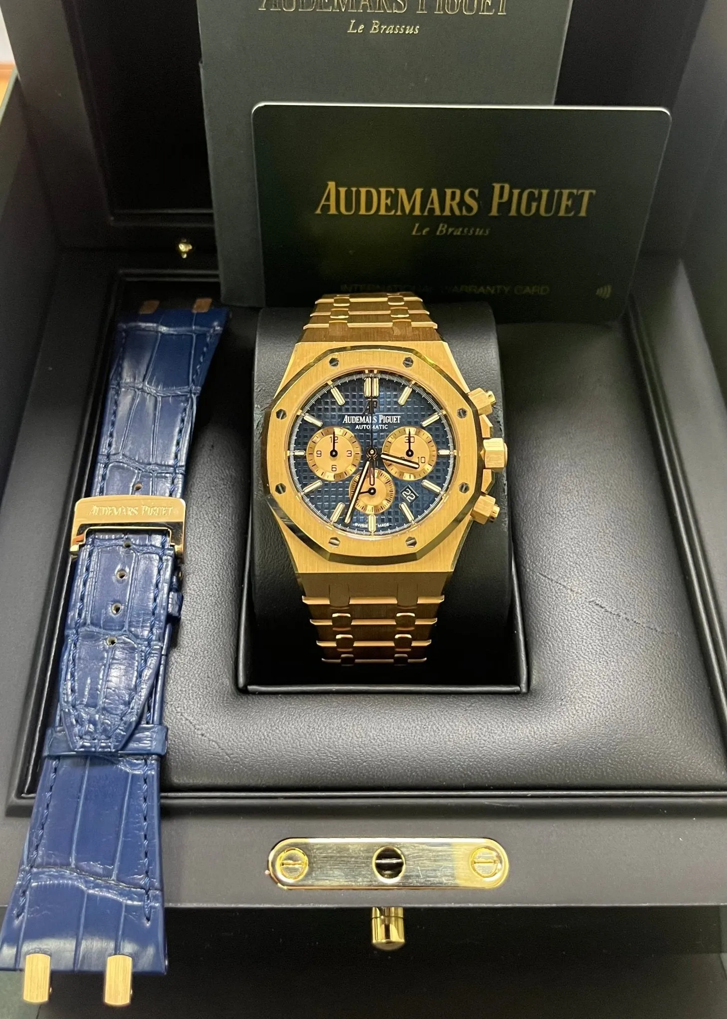 Audemars Piguet Royal Oak Selfwinding Chronograph/ 18k Rose Gold/ Blue Dial/ Pink Sub-Dials (Ref#26331OR.OO.1220OR.01)