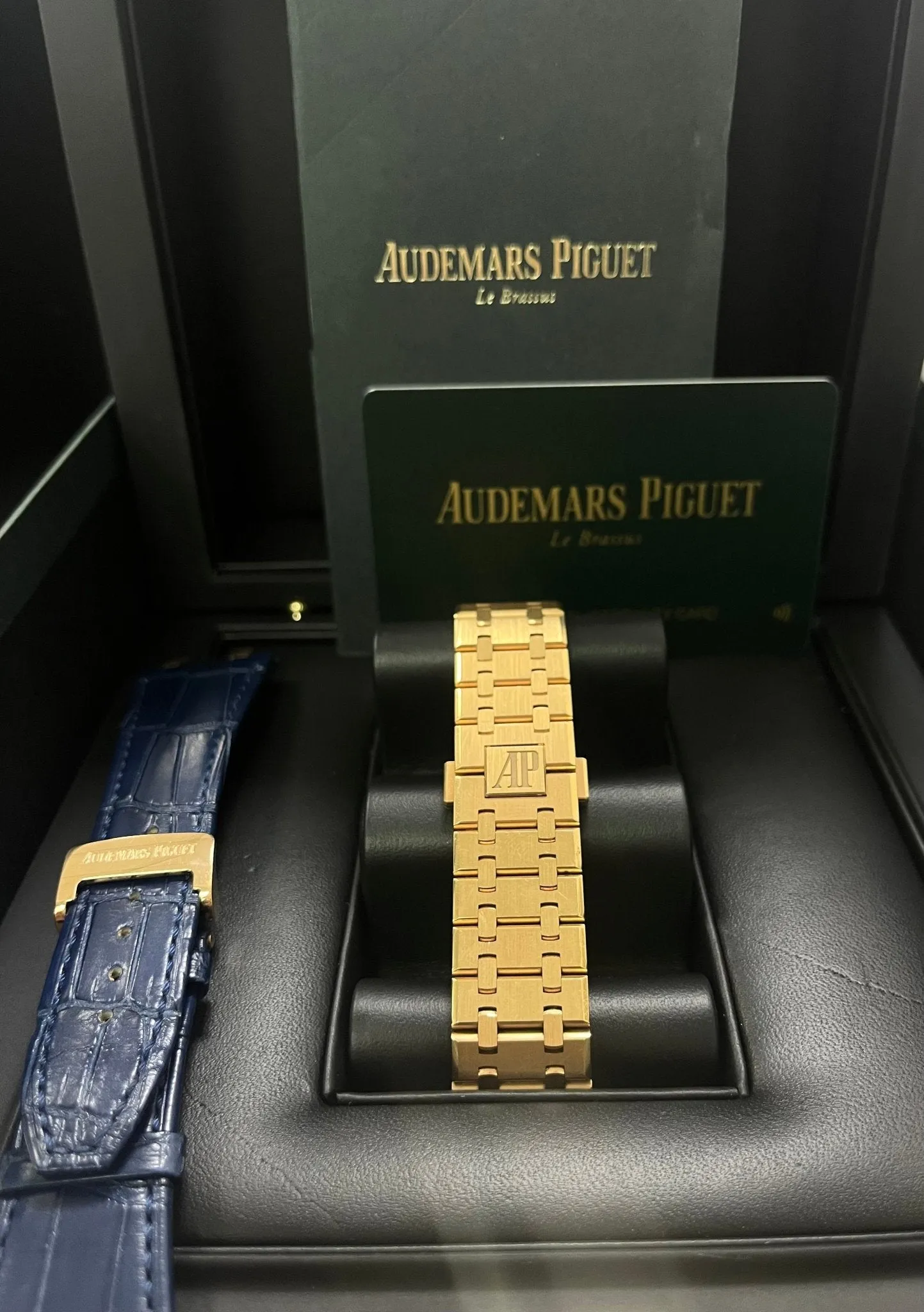 Audemars Piguet Royal Oak Selfwinding Chronograph/ 18k Rose Gold/ Blue Dial/ Pink Sub-Dials (Ref#26331OR.OO.1220OR.01)